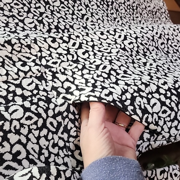 H&M Long Sleeve Dress Size L - Picture 4 of 7